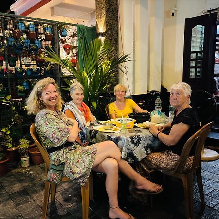 Golden Beach Home Stay Alappuzha Eksteriør bilde