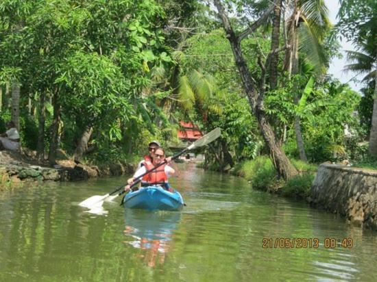 Golden Beach Home Stay Alappuzha Eksteriør bilde