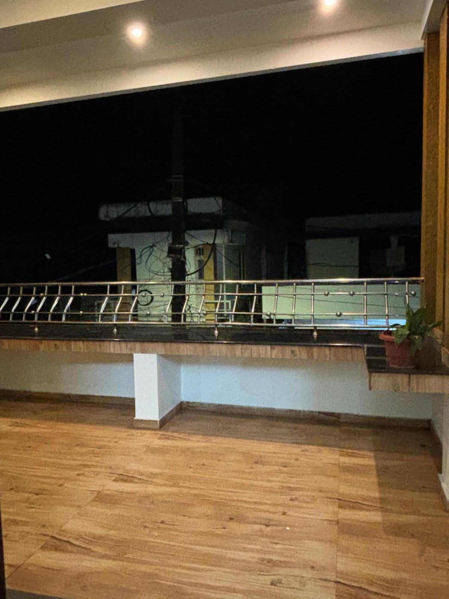 Golden Beach Home Stay Alappuzha Eksteriør bilde
