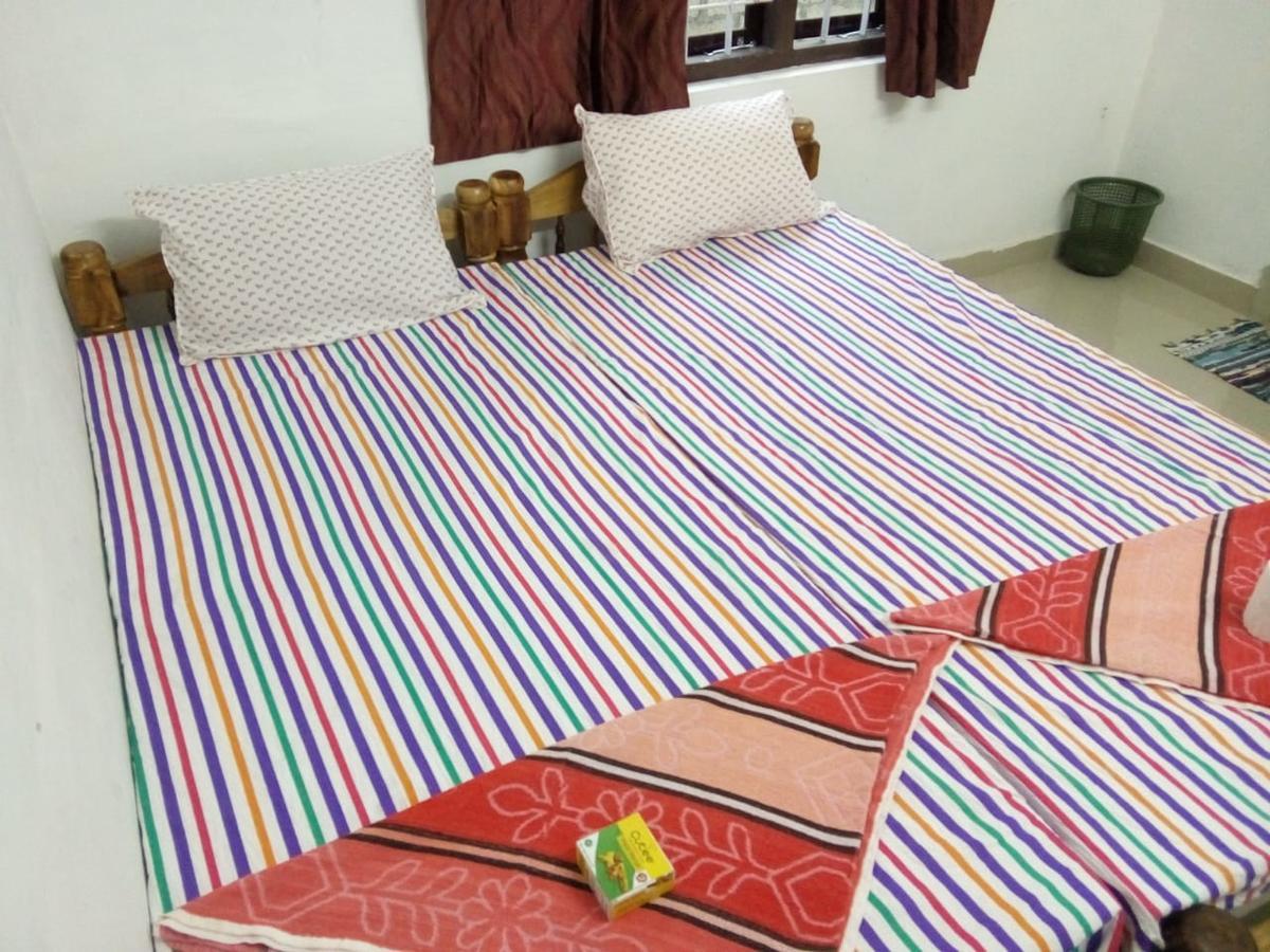 Golden Beach Home Stay Alappuzha Eksteriør bilde