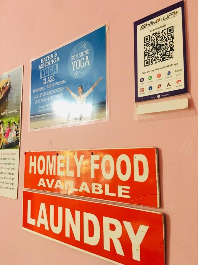 Golden Beach Home Stay Alappuzha Eksteriør bilde